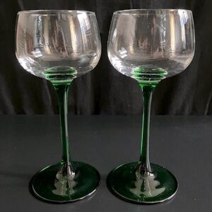 Vintage Luminarc France Emerald Green Stem Water Glass Goblets Set of 2